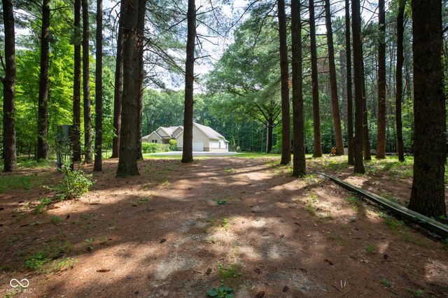 12368 Upas Road, Plymouth, IN 46563