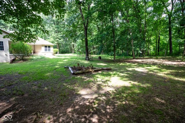 12368 Upas Road, Plymouth, IN 46563