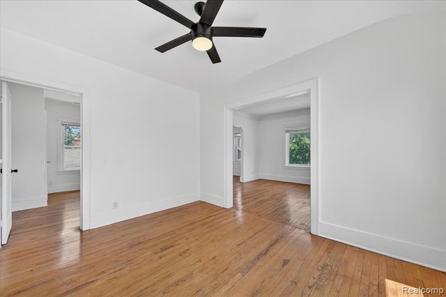 351 Edgewood Place, Ferndale, MI 48220