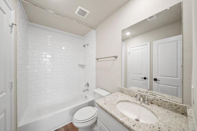 1015 Groveton Ridge Lane, Pinehurst, TX 77362