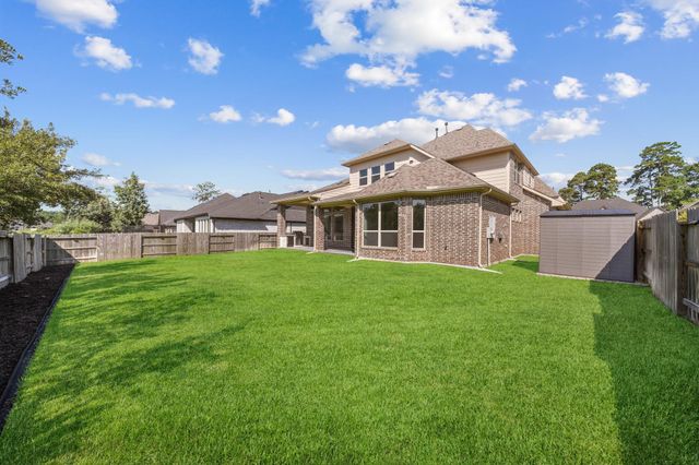 1015 Groveton Ridge Lane, Pinehurst, TX 77362