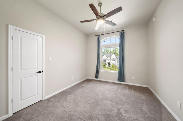 1015 Groveton Ridge Lane, Pinehurst, TX 77362