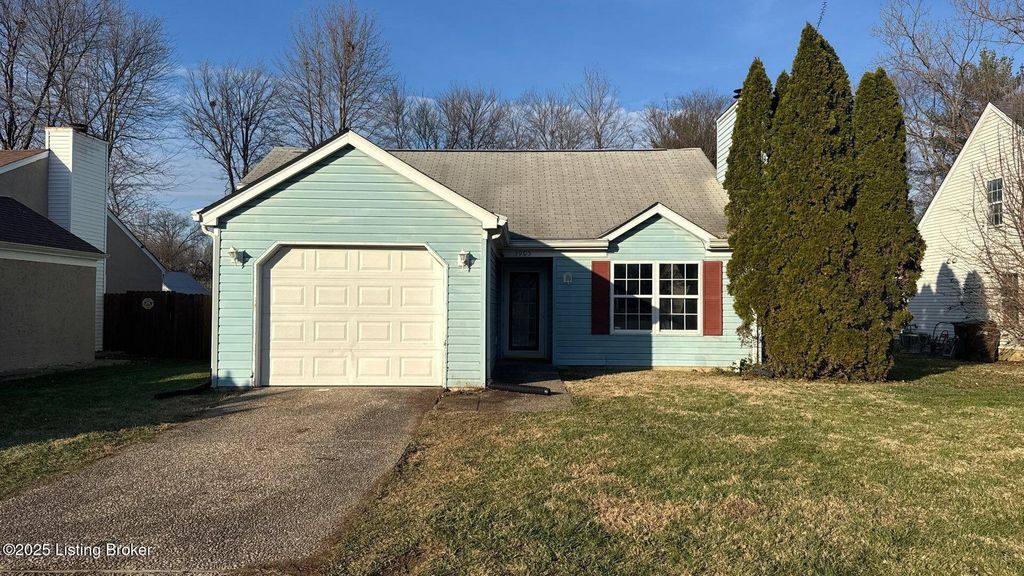 3905 Handley Ave, Louisville, KY 40218