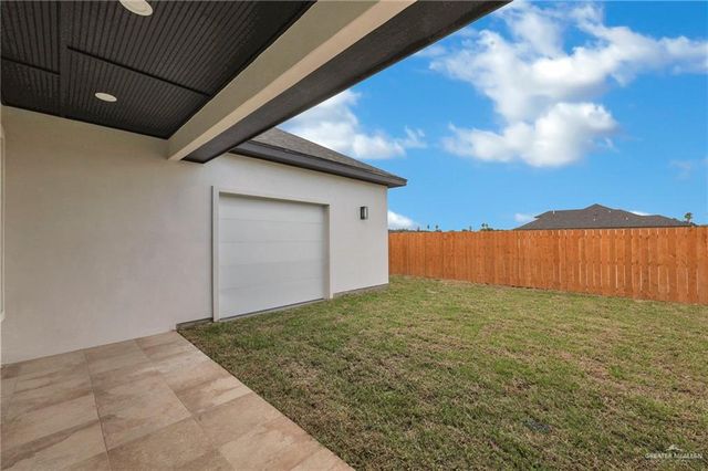 8026 N 49th Lane, Mcallen, TX 78504