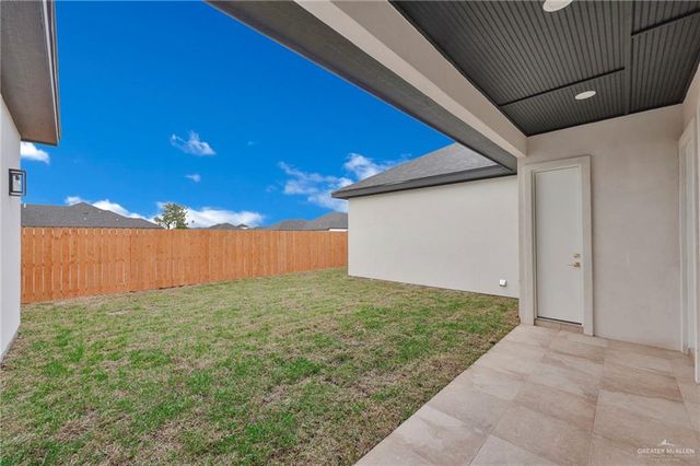 8026 N 49th Lane, Mcallen, TX 78504