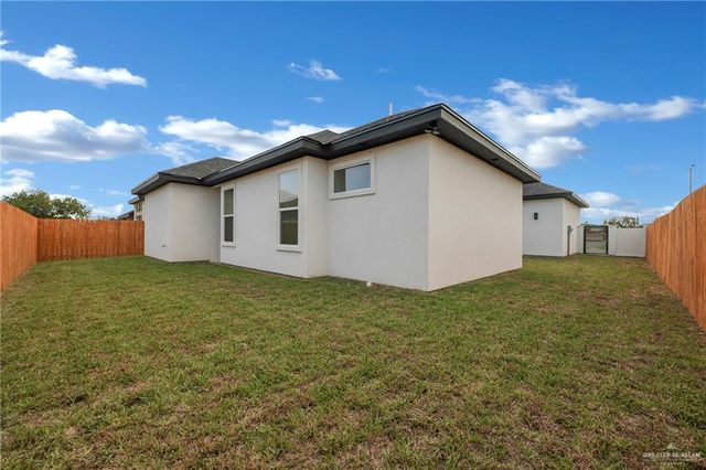 8026 N 49th Lane, Mcallen, TX 78504