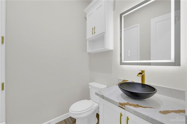 8026 N 49th Lane, Mcallen, TX 78504