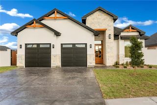 8026 N 49th Lane, Mcallen, TX 78504