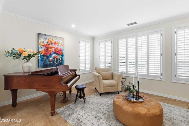 119 Forrester Court, Simi Valley, CA 93065