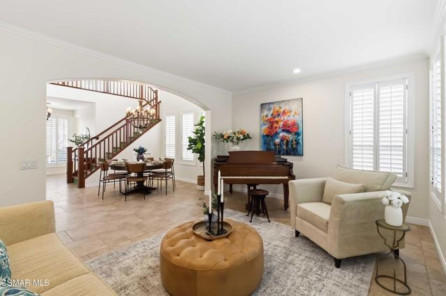 119 Forrester Court, Simi Valley, CA 93065