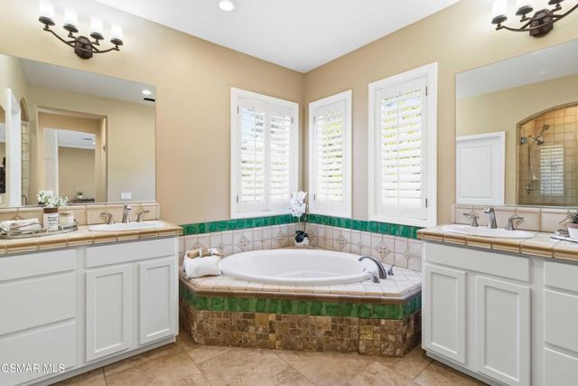 119 Forrester Court, Simi Valley, CA 93065