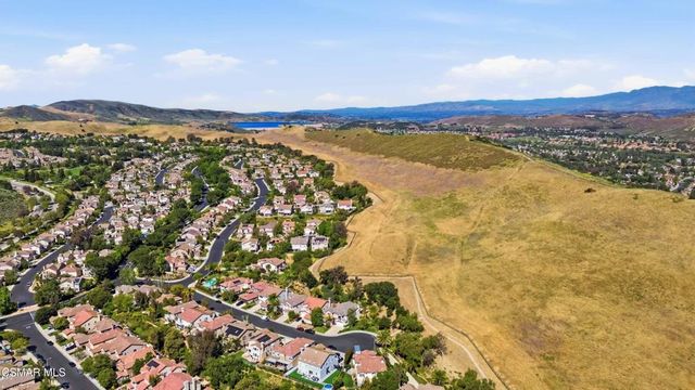 119 Forrester Court, Simi Valley, CA 93065