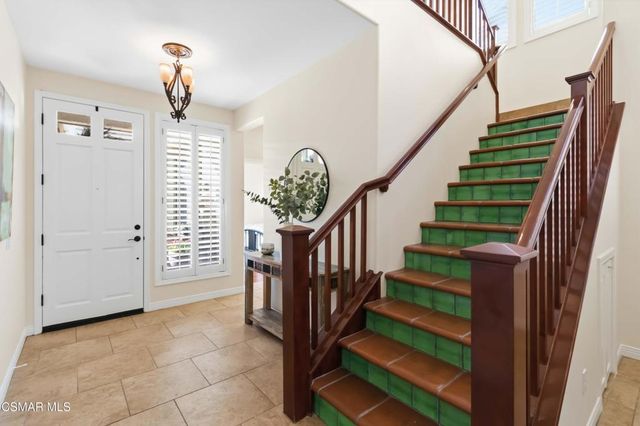 119 Forrester Court, Simi Valley, CA 93065