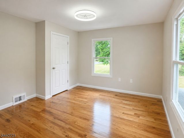 322 Madison Ave, Newfield Boro, NJ 08344