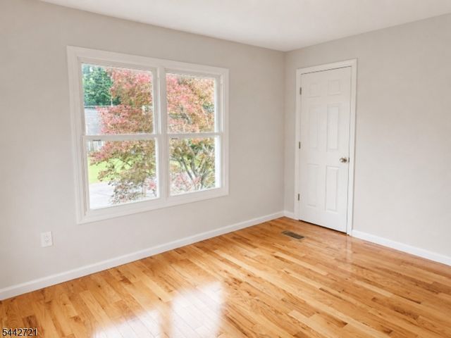 322 Madison Ave, Newfield Boro, NJ 08344