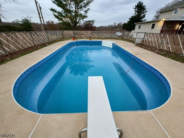 322 Madison Ave, Newfield Boro, NJ 08344