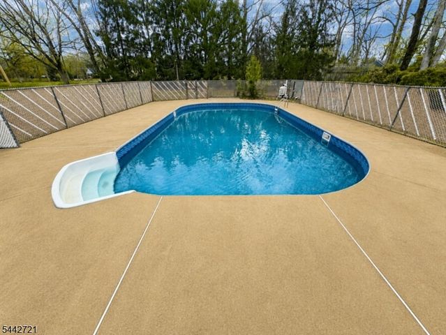322 Madison Ave, Newfield Boro, NJ 08344