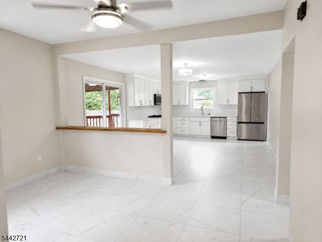 322 Madison Ave, Newfield Boro, NJ 08344