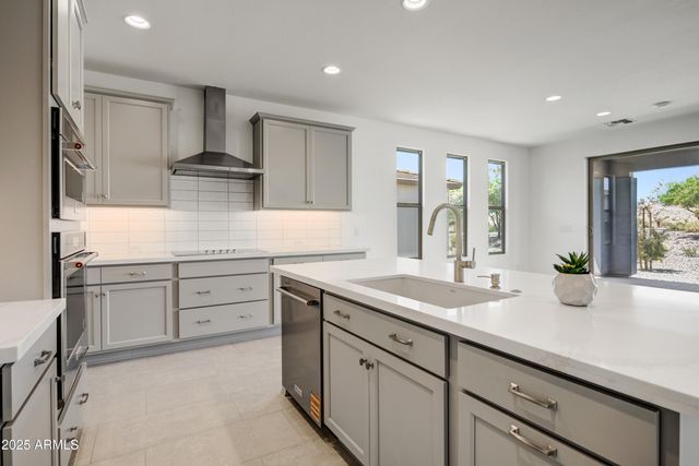 4556 PAINTED WAGON Way, Wickenburg, AZ 85390