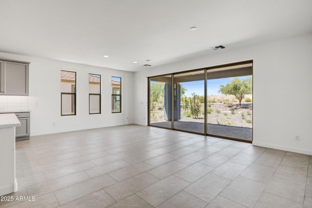 4556 PAINTED WAGON Way, Wickenburg, AZ 85390