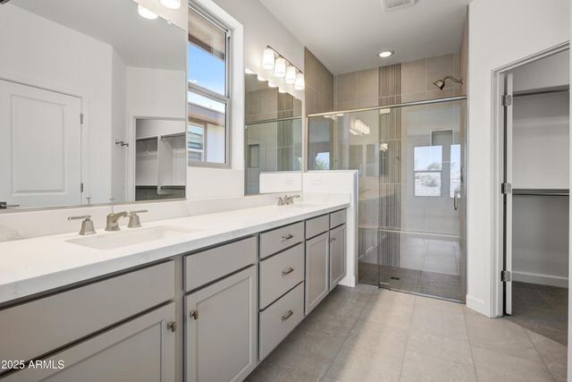 4556 PAINTED WAGON Way, Wickenburg, AZ 85390