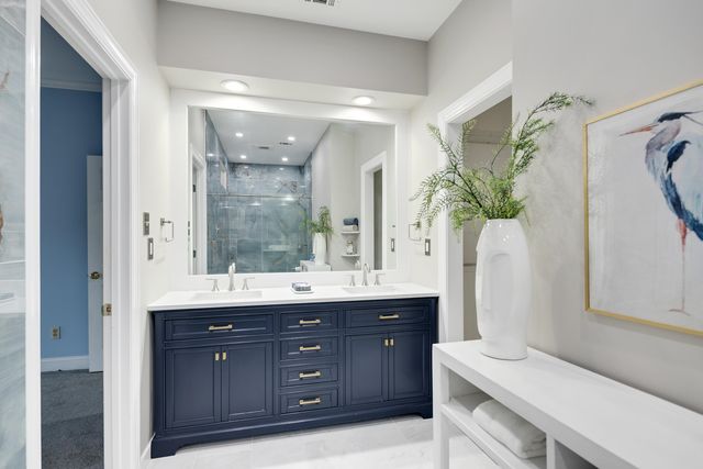 533 RIENZI DR, Memphis, TN 38103