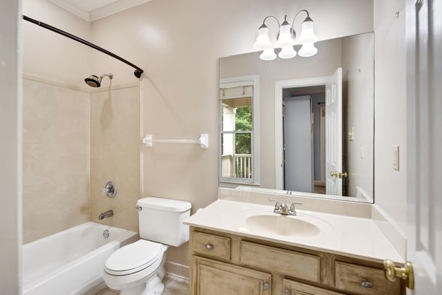 533 RIENZI DR, Memphis, TN 38103