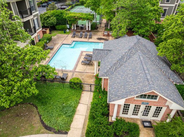 533 RIENZI DR, Memphis, TN 38103