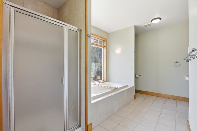 5910 N Garfield Rd, Spokane, WA 99224