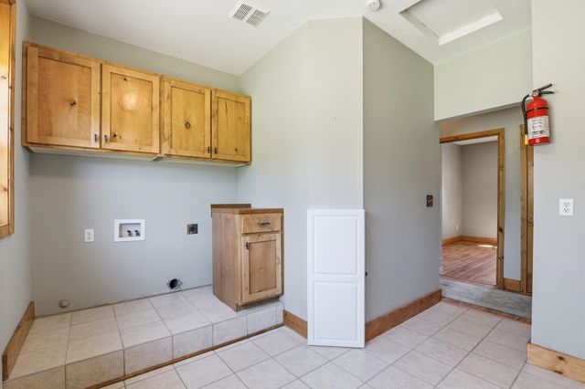 5910 N Garfield Rd, Spokane, WA 99224