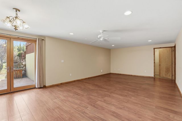 5910 N Garfield Rd, Spokane, WA 99224