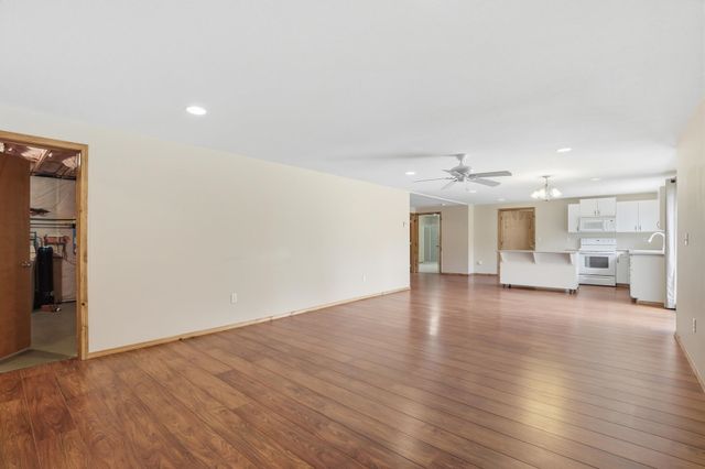 5910 N Garfield Rd, Spokane, WA 99224