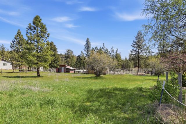 5910 N Garfield Rd, Spokane, WA 99224