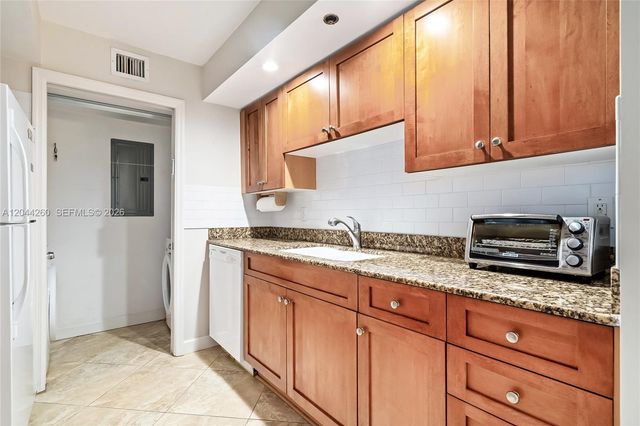 6917 Collins Avenue 1012, Miami Beach, FL 33141