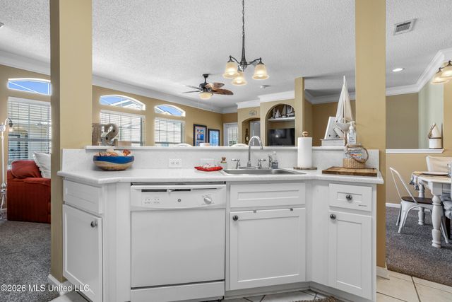 2252 Beach Drive, 2304, Gulfport, MS 39507