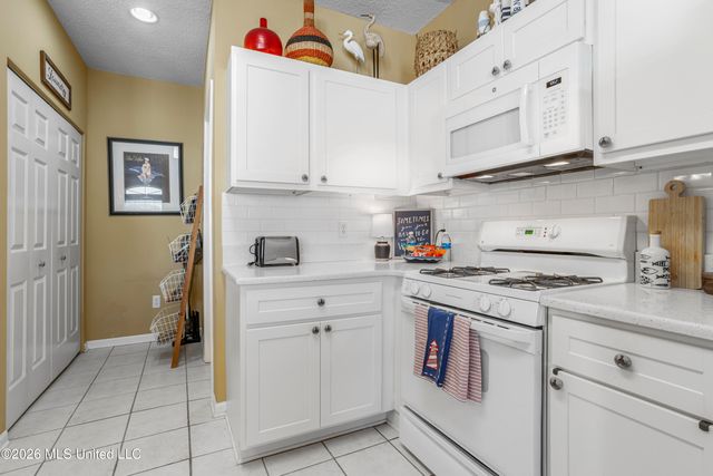 2252 Beach Drive, 2304, Gulfport, MS 39507