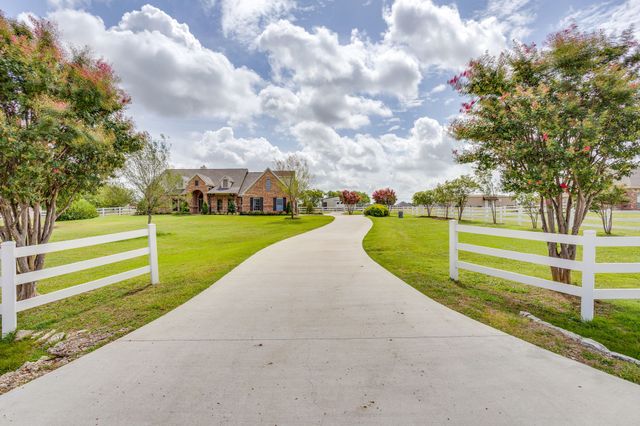 13516 Haslet Court, Haslet, TX 76052