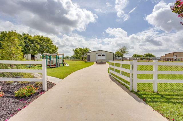 13516 Haslet Court, Haslet, TX 76052