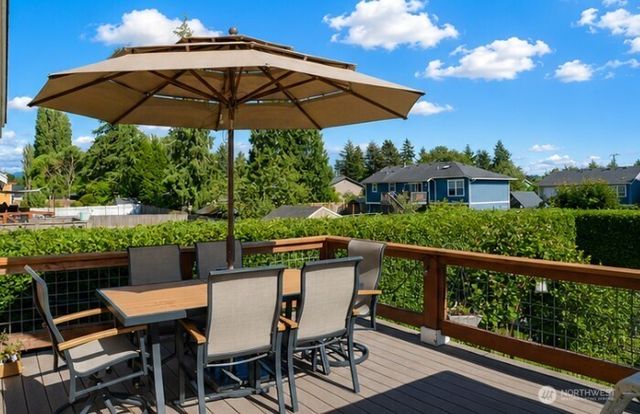 1036 Homestead Drive, Burlington, WA 98233