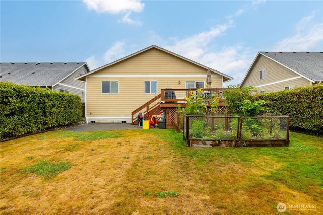 1036 Homestead Drive, Burlington, WA 98233