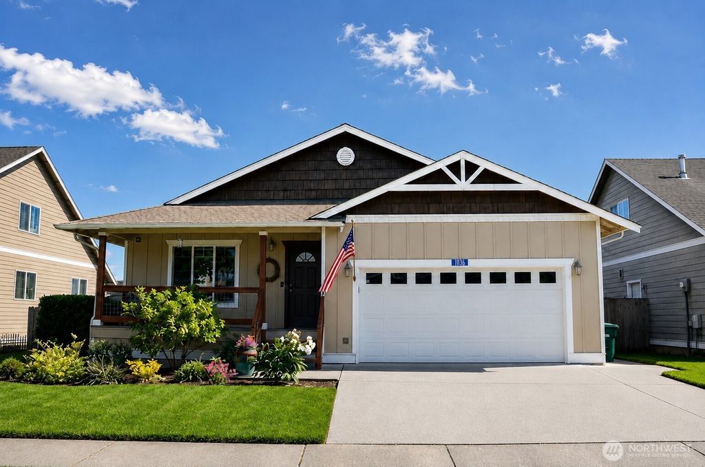 1036 Homestead Drive, Burlington, WA 98233