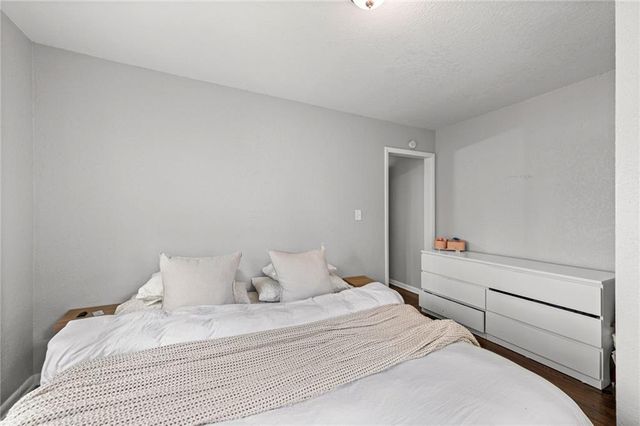 5321 Roswell Avenue, Kansas City, KS 66104