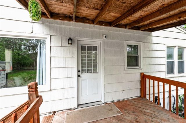 5321 Roswell Avenue, Kansas City, KS 66104