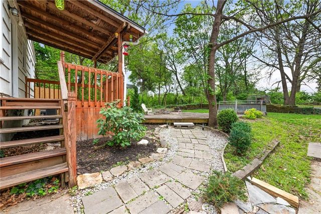 5321 Roswell Avenue, Kansas City, KS 66104