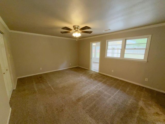 1220 Sunset Drive, Benton, AR 72015
