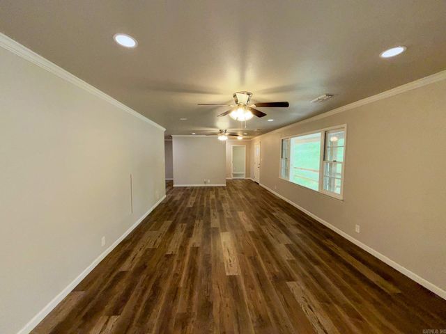 1220 Sunset Drive, Benton, AR 72015