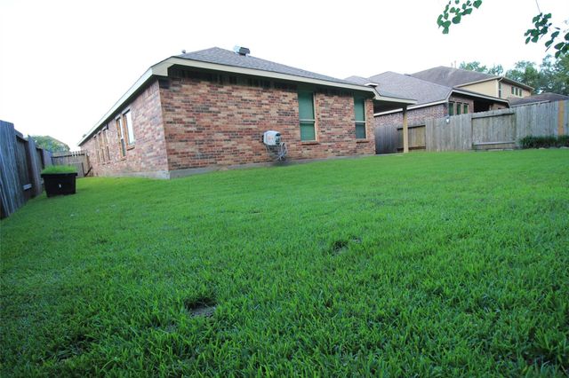 18768 Kelly Meadows Lane, New Caney, TX 77357