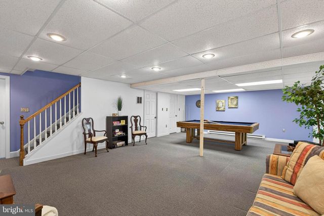 35 OLD POST LN, Lititz, PA 17543