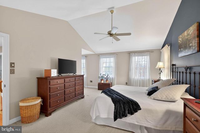 35 OLD POST LN, Lititz, PA 17543