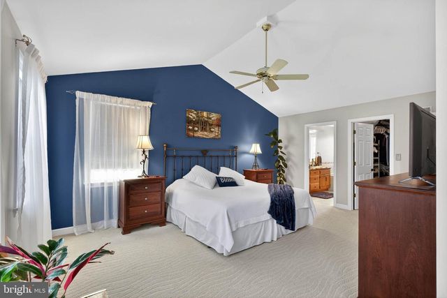 35 OLD POST LN, Lititz, PA 17543